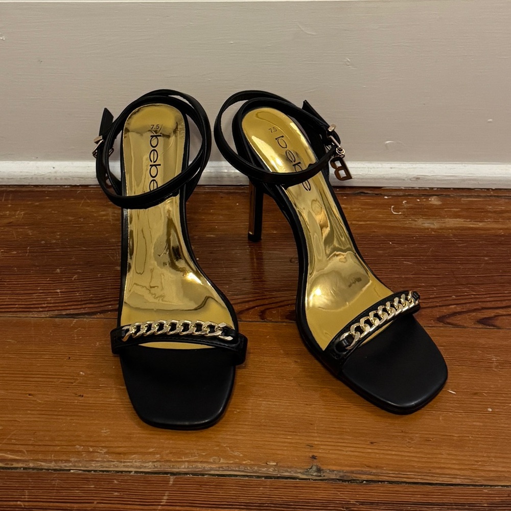 Vintage Y2K Bebe Black & Gold Heels Ankle Wrap Chain "B" Great Condition 7.5